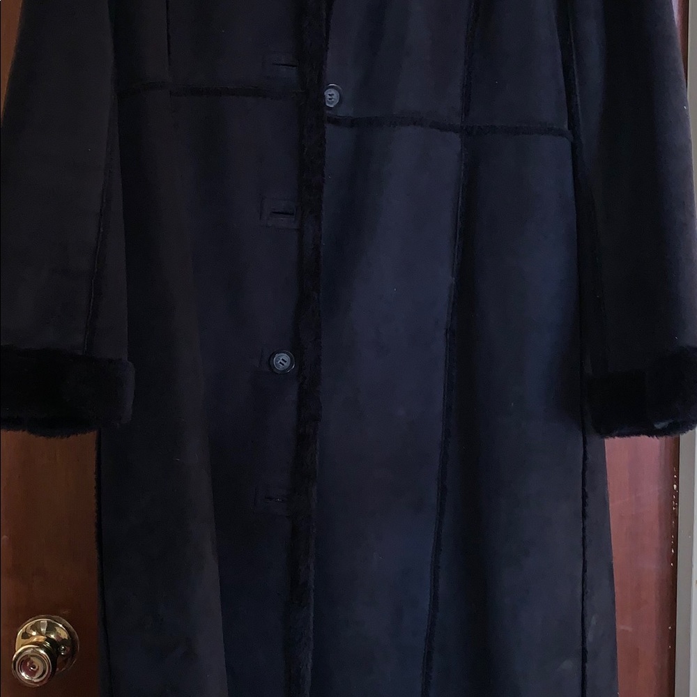 SOLD Woman’s Anne Klein shearling type coat XL